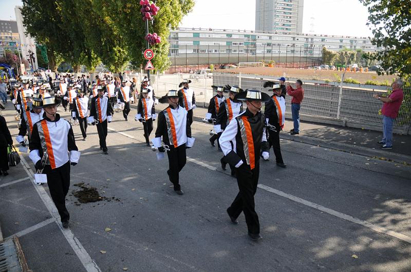 GAGNY2010DEFILE FOLKLO330